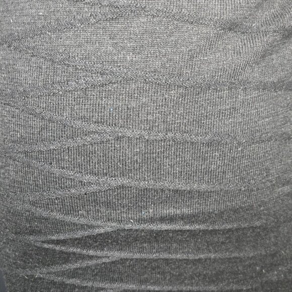 NWT Nordstrom POOF APPAREL Dark Gray Textured Sweater Mini Skirt Size Large - Picture 4 of 6